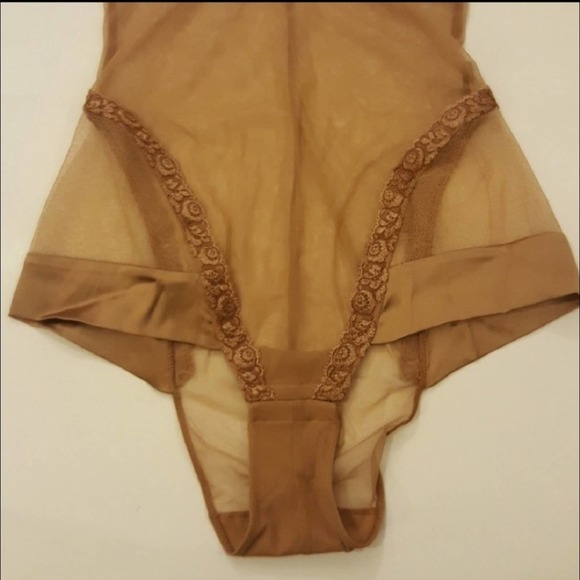 La Perla nude Idylle Silk Trim Bodysuit size 34C - Picture 6 of 8